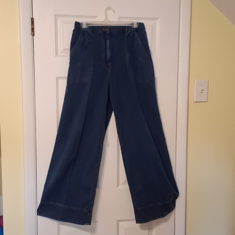 Max Studio London sz M, high rise, wide leg navy, 100% cotton pants.